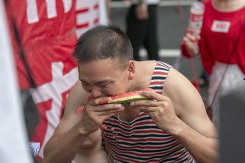 网红 吃瓜群众图,揭秘网络舆论场众生相