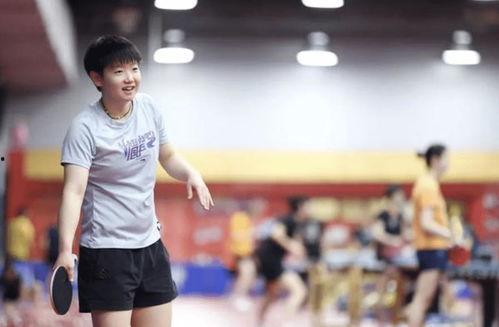 孙颖莎邱贻可吃瓜群众,揭秘吃瓜群众眼中的网球女神幕后故事”